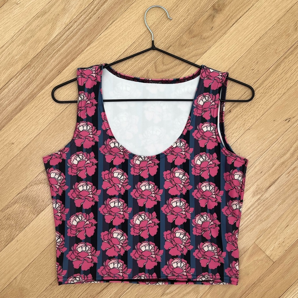 Hawaiian Floral Print Crop Top